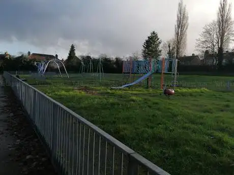 Photo de Oxford Road Recreation Ground