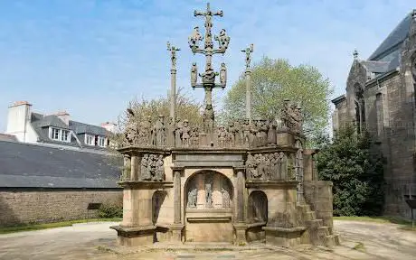 Photo de 7 crosses Monumental Association of Britain