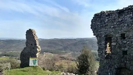 Photo de Castello di Pomonte