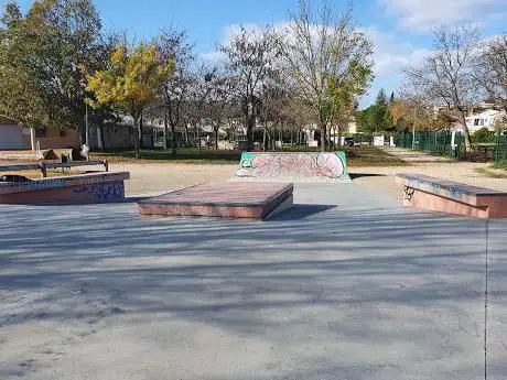 Photo de Skatepark Luynes