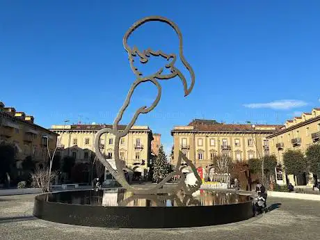 Sculpture 