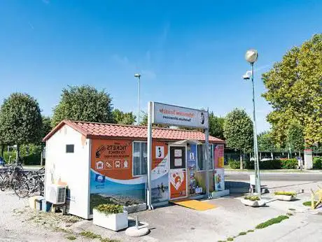 Photo de Tourist Information Center - Cavallino Treporti region