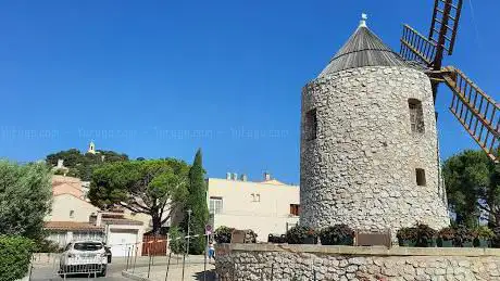 Maison Du Tourisme à Allauch