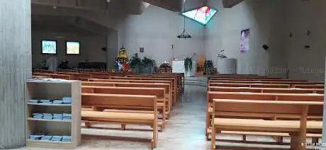 Photo de Church of Saint Anne