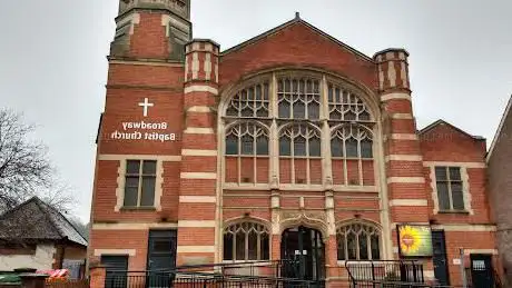 Photo de Broadway Baptist Church