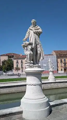 Photo de Statue Stefano I Báthory