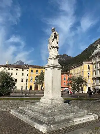 Statue of San Giovanni Nepomuceno