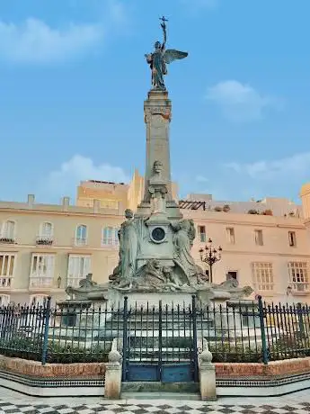 Photo de Monumento al Marqués de Comillas
