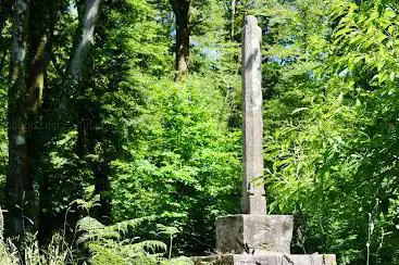 Fontaine et calvaire de Saint-Conval