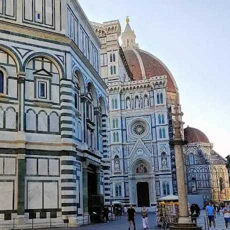 Photo de Musei Arte e Passeggiate in Toscana