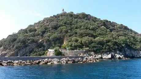 Photo de Regional Natural Park of the Island Gallinara