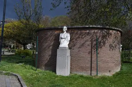 Statue - Buste Reine Astrid