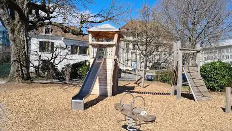 Photo de Place de jeux