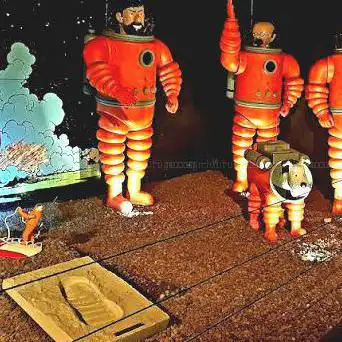 MOOF COMIC'S Museum