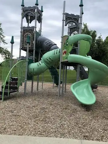 Petit-Village Park