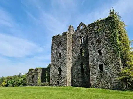 Photo de Castle Kennedy Castle (Ruins ) And Gardens
