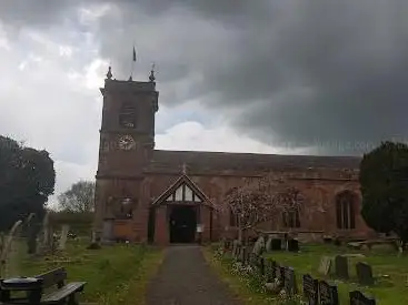 Photo de St Dunawd's Church
