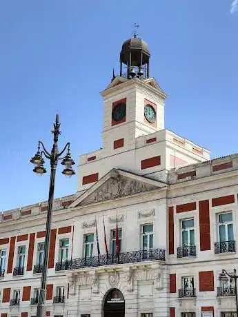 Photo de Clock Tower of Sun Gate