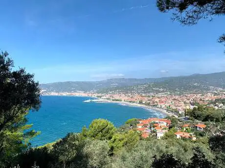 Photo de Punto Panoramico (Diano)