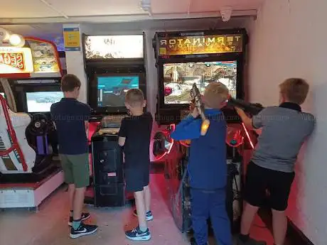 Coinless Cavern Arcade