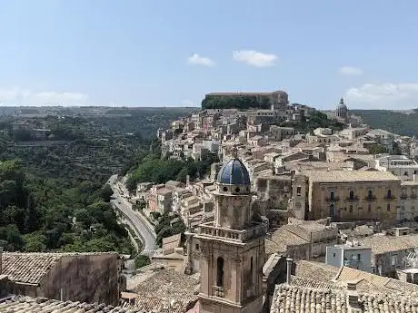 Photo de Palazzo Sortino Trono