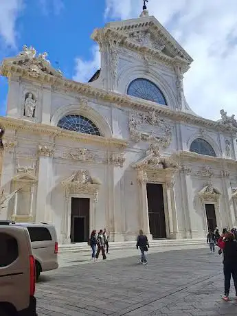 Photo de Cattedrale di Nostra Signora Assunta