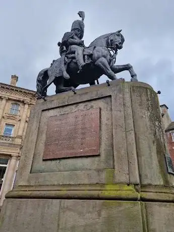 Photo de Equestrian statue of Charles Vane and marker