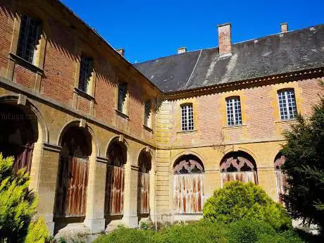 Abbaye de Chéhéry