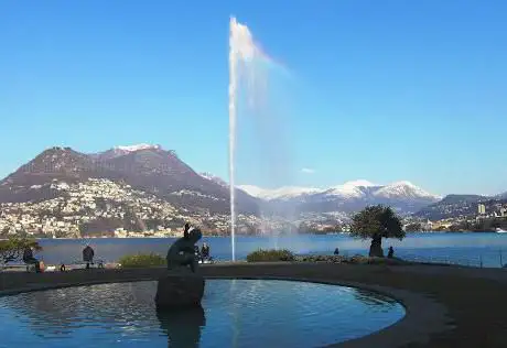 Photo de Water jet of Paradiso