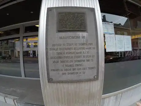10th Armored Aid Station Plaque