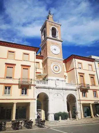 Photo de Gloria Al Caduti Per La Liberta