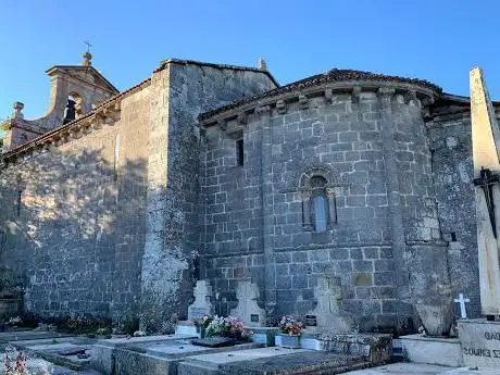 Photo de Mosteiro de San Salvador de Asma