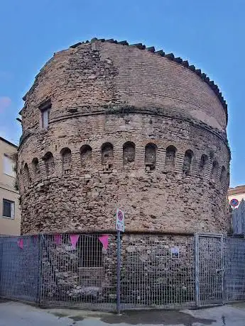 Photo de Torre Diomede del Moro
