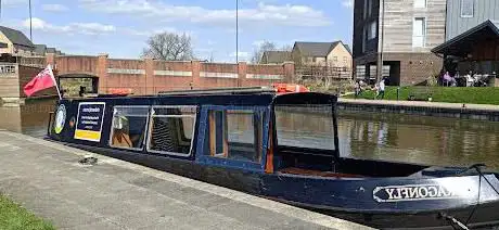 Photo de Dragonfly Boat Trips