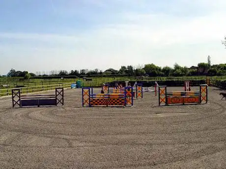 Photo de Kimbers Farm Livery Centre