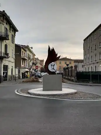 Monumento a Luigi Salvini