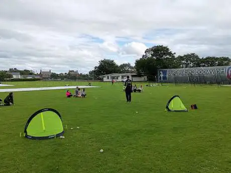 Photo de Holywood Cricket Ground