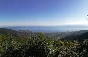 Photo de Belvedere della Strada per Monte Bignone