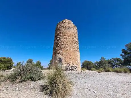 Photo de Torre del Romeral.