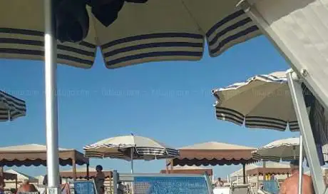 Photo de Bagno Sirena Del Sud Di Cinquini Mara E Belluomini Luca Sas