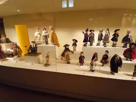Photo de Musée de poupées et jouets