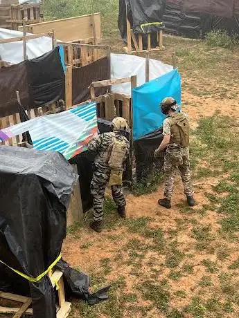 Photo de La aldea airsoft