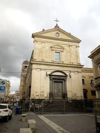 Photo de Church of Saint Mary of the Rosary