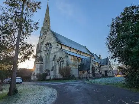 Photo de St Mary's Spring Grove