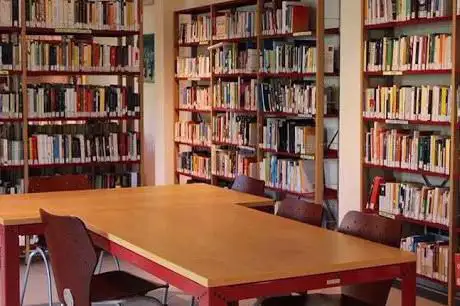BIBLIOTECA COMUNALE DI CAPOTERRA