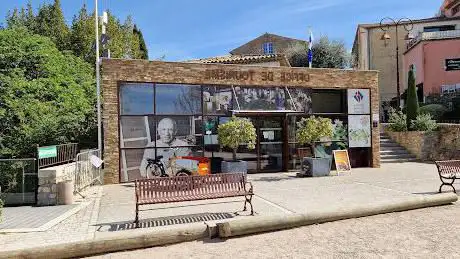 Photo de TOURIST OFFICE