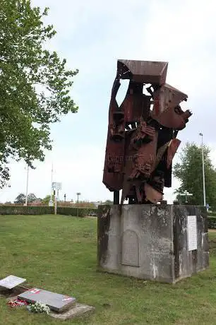 Monument WW II