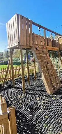 George Inn Playground
