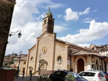 Photo de IAT Ufficio Turistico di Asolo
