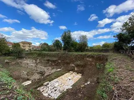 Photo de Domus del Decumano della antica Nuceria